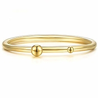 Nubby Stapelring für Frauen [Größe 8] Teenageramp; Mädchen [18 Karat vergoldet auf 925er Sterlingsilber] - zierliches Perlen-Satellitenband [hypoallergen]
