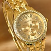 WDL Lässige Dekorative Diamant-Uhr