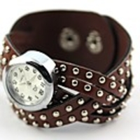 WDL Rivet Dekorative Leder-Armband-Uhr