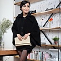 Weiblich Schwarz mit tiefem V-Ausschnitt Ein-Knopf-Mink Strickjacke aus Wolle