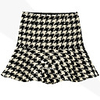 Weimeijia Swallow Gird Tweed Fishtail Short Skirt