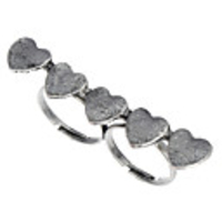 Weinlese-Doppelt-Finger-Ringe 5 Herzen