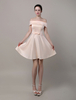 A-line Bateau Satin kurz/Mini Brautjungfer Kleid