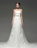 A-Linie-Brautkleid aus mit trägerlosem Design und Deko-Applikation und Schleppe in Elfenbeinfarbe