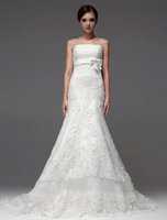 A-Linie-Brautkleid aus mit trägerlosem Design und Pailletten und Schleppe in Elfenbeinfarbe