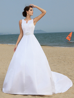 A-Linie-Brautkleid aus Satingewebe mit V-Ausschnitt und Pailletten und Kapelle-Schleppe in Weiß