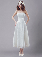 A-Linie-Brautkleid aus Spitze und Herz-Ausschnitt und Kunstdiamanten wadenlang und Weiß