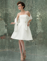 A-Linie-Brautkleid aus Taft mit trägerlosem Design und Falten knielang in Elfenbeinfarbe