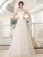 A-Linie-Brautkleid aus Tüll mit Rundkragen und Pailletten und Schleppe in Elfenbeinfarbe Milanoo