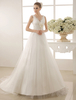 A-Linie-Brautkleid mit V-Ausschnitt in Elfenbeinfarbe