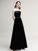 Abendkleid A-Line trägerloses Velours bodenlanges Schärpe-Abendkleid