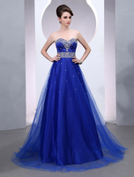 Abendkleid aus Tüll in Königsblau