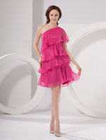 Abendkleid für Homecoming in Fuchsienfarbe