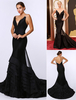 Abendkleid mit Hof-Schleppe in Schwarz
