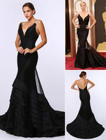 Abendkleid mit Hof-Schleppe in Schwarz