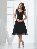 Abendkleid Schwarz Kurz Cocktailkleid mit V-Ausschnitt Kleider für Hochzeitsgäste Abschlusskleider