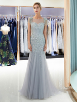 Abendkleider Hellgraue Perlen Quasten Backless Mermaid Luxus Abschlussball-Kleider