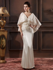 Abendkleider V-Ausschnitt Hochzeit Mermaid- Kleider für Hochzeitsgäste Stretch Satin 1/2 Ärmel mit Reißverschluss Elfenbeinfarbe bodenlang
