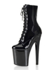 Attraktive Plateau-Stiefel mit Schnüren in Schwarz