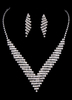 Aufwendiges Strass Hochzeit Schmuck Set in Silbern mit Outfit