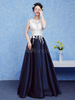 Ballkleider A-Linie- Ball kleider Dunkelmarineblau Hochzeit Spitze Abendkleider ärmellos Formelle Kleider mit Rundkragen und Schnürung bodenlang