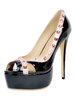Beliebte Peeptoes aus Lack-PU mit Farbblock im Slip-On Style und Nieten und Stilettos
