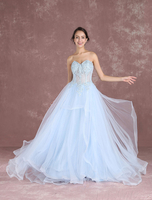 blau Brautkleid mit Herz-Ausschnitt trägerlos Tüll und Schnürung Pastellblau