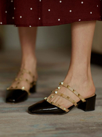 Block Heel Mules Black Square Zehennieten Block Heel Slip-On Slide Schuhe