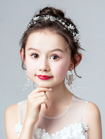 Blumenmädchen Headpieces Set Ohrringe Stirnband Elfenbein Kinder Haarschmuck