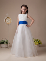 Blumenmädchen Kleid aus Organza in Weiß