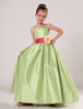 Blumenmädchen Kleider A-Linie- Gelbgrün Abendkleider für Hochzeit bodenlang viereckiger Ausschnitt Satingewebe ärmellos kleid blumenmädchen