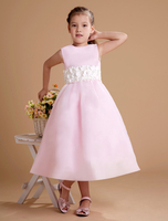 Blumenmädchen Kleider A-Linie- Hellrosa Abendkleider für Hochzeit Kleinkinder Festkleider wadenlang mit Rundkragen Hochzeit Satingewebe ärmellos