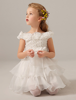 Blumenmädchen Kleider Elfenbeinfarbe Abendkleider für Hochzeit Organza ärmellos Prinzessin Hochzeit mit Carmenausschnitt Mini-Kleid