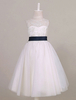 Blumenmädchen Kleider Elfenbeinfarbe Abendkleider für Hochzeit Satingewebe ärmellos A-Linie- Hochzeit mit Rundkragen wadenlang