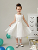 Blumenmädchen Kleider Elfenbeinweiß mit Rundkragen Abendkleider für Hochzeit Günstige Blumenmädchenkleider Satingewebe ärmellos Hochzeit