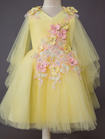 Blumenmädchen Kleider Gelb Abendkleider für Hochzeit Satingewebe ärmellos A-Linie- Hochzeit V-Ausschnitt kleid blumenmädchen knielang