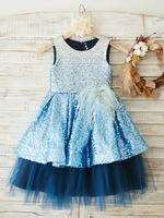 Blumenmädchen Kleider Prinzessin Babyblau Abendkleider für Hochzeit knielang mit Rundkragen und Pailletten bestickt ärmellos kleid blumenmädchen