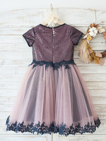 Blumenmädchen Kleider Prinzessin Fuchsienrosa Abendkleider für Hochzeit knielang mit Rundkragen und Pailletten bestickt Kurzarm kleid blumenmädchen