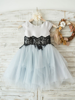 Blumenmädchen Kleider Prinzessin Pastellblau Abendkleider für Hochzeit knielang mit Rundkragen Satingewebe Kurzarm kleid blumenmädchen