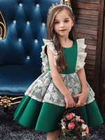 Blumenmädchenkleider Jewel Neck Tüll Ärmellos Knielang Prinzessin Silhouette Bögen Kinder Social Party Kleider