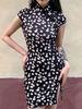 Bodycon Kleider Color Block Schwarz High Collar Split Front Sexy Kurzarm Bleistiftkleid