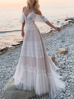 Boho Brautkleider A-Linie- Brautkleider V-Ausschnitt Weiß Tüll mit Schleppe Kurzarm natürliche Taillenlinie und Spitzen und Spaghettiträger