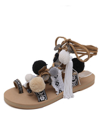Boho Gladiator Sandalen Braune Zehe Schleife Schnüren Sandalen Frauen Flache Sandalen Mit Pom Poms