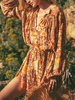 Boho Kleid mit V-Ausschnitt; langen Ärmeln; Blumendruck; Übergroßes Etuikleid