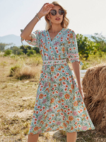 Boho Kleid V-Ausschnitt Halbarm Mit Blumen bedruckt Stretch Plissee Midi Sommerkleid
