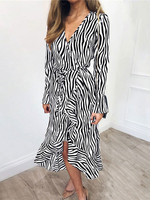 Boho Maxikleider Lange Ärmel Graues Leopardenmuster V-Ausschnitt Polyester bodenlanges Kleid