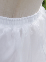 Brauthochzeitspetticoat Schöner zweistufiger weißer Petticoat aus Tüll