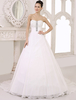 Brautkleid aus Chiffon mit Kapelle-Schleppe in Elfenbeinfarbe