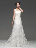 Brautkleid aus Tüll mit Hof-Schleppe in Elfenbeinfarbe