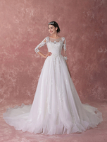Brautkleider Prinzessin Elfenbeinfarbe Illusion Ausschnitt Brautkleider Spitze mit Domkirchen-schleppe 3/4 Ärmel und Schnürung Prinzessin